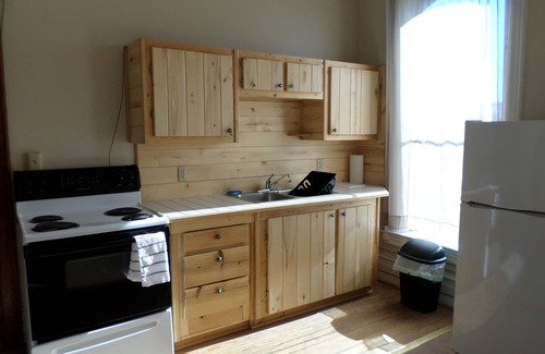 Del Norte Apartment | New Sauna Downtown One Bedroom Apartment