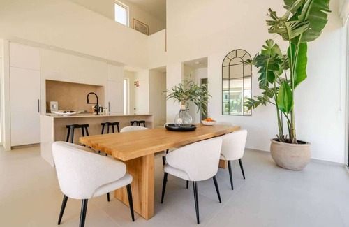 Aldeia Condo | New Sea View Villa, Heated Pool,Rooftop Jacuzzi