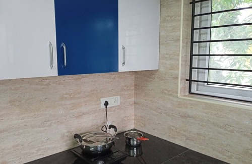 Chennai Apartment | New Service apartment with parking near Porur