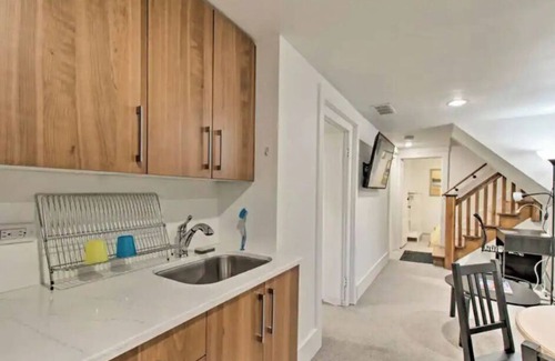 Congress Park House | NEW! Walker's Paradise Apartment in Congress Park