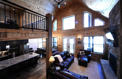 Island Park Cabin | Newly Built!|5 Bed 4 Bath|Hot Tub|25 Miles to Yellowstone