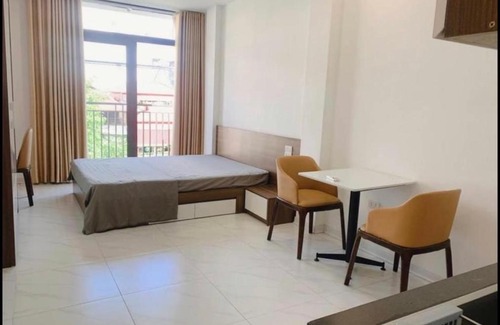 Lang Ha Apartment | [Newly built] Entire rental unit 30m, spacious balcony, quiet, cheap price