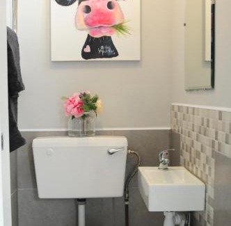 Wyken House | Newly refurbished next to University Hospital Coventry