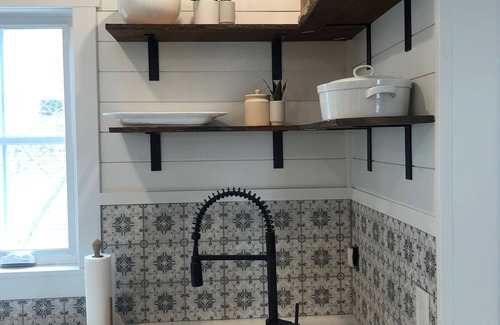 York Beach House | Newly Renovated Home Minutes Walk to the Beach Sleeps 18