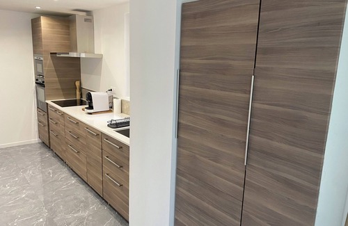Saint-Antoine House | Newly renovated house private parking beach convenience bus station and port and airport