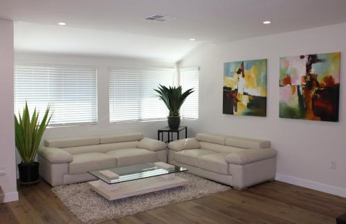 La Habra House | Newly Renovated La Habra 3bed 2 Bath