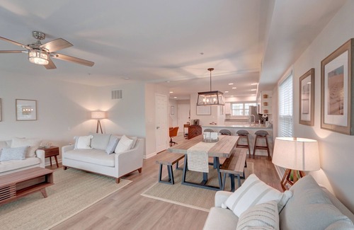 Ocean City House | Newly renovated townhome one block from the beach