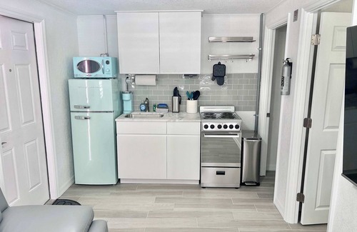 Charlotte Harbor Apartment | Newly Renovated Charlotte Harbor - Sunset Inn #3