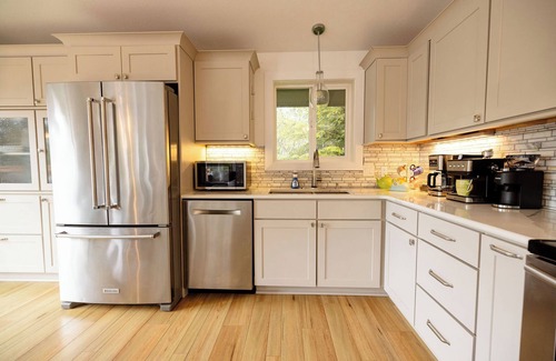 Sitka House | Newly Renovated with Ocean VIews