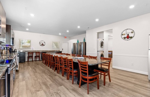 North Myrtle Beach House | Newly Updated Stand AlonePropertyPrivatePool/Spa/Large Kitchen/Billiards/Parking