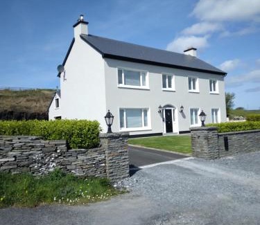 Liscannor Apartment | Next Stop Cliffs of Moher