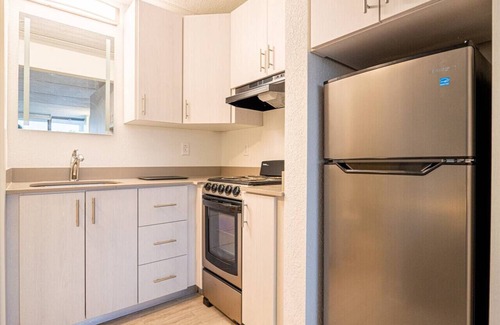 Kissimmee Apartment | Next to Disney Retreat in Kissimmee W/Lake view