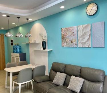 Tan Phu District Apartment | Nhà của Trúc - Emerald Celadon City