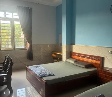 Dinh Quan Hotel | Nhà Nghỉ A&Em