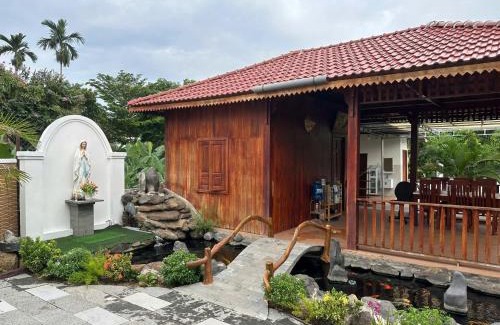 Dinh Quan Hotel | Nha Trang Homestay Đồng Nai
