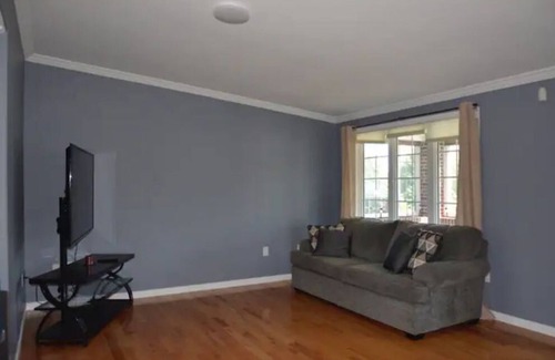 Westville House | Nice 2-bedroom bungalow, handicap friendly