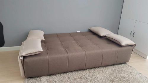 Kampar Apartment | NICE and COZY studio apartment with gym and pool.