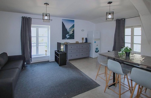 Saint-Germain-Laprade Apartment | Nice apartment in Saint-Germain-La-Prade