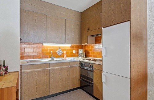 Parpan Apartment | Nice apartment for 3 people with WIFI, TV and balcony