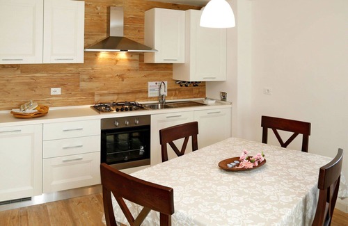 Raveo Apartment | Nice apartment for 3 people with WIFI, TV and patio
