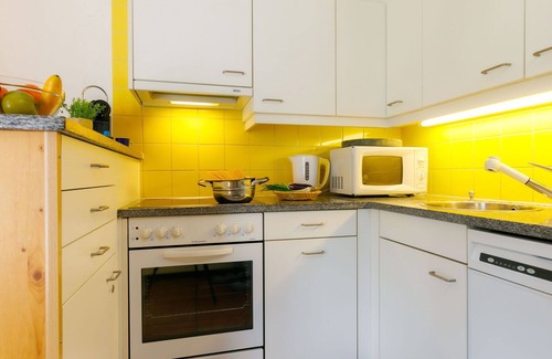 Capriasca Apartment | Nice apartment for 5 guests with WIFI, pool, TV, patio, pets allowed and panoramic view
