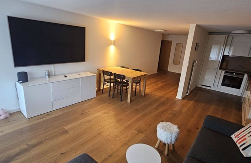 Lenk Apartment | Nice apartment for 5 people with WIFI and balcony