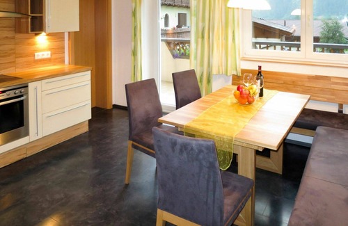 Hollenzen Apartment | Nice apartment for 6 people with WIFI, TV, terrace and parking