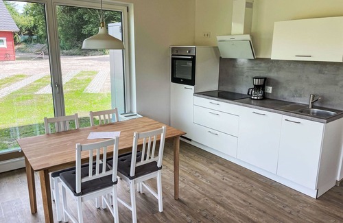 Hechthausen Apartment | Nice apartment for 4 guests with pool, WIFI, TV, terrace and pets allowed