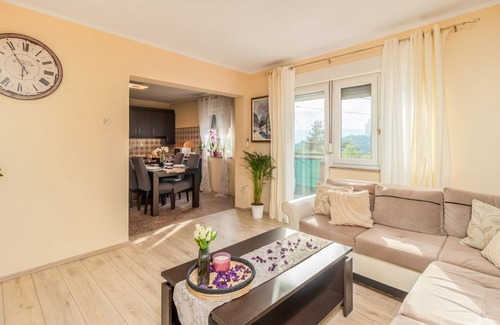 Sodici Apartment | Nice apartment in Vrh Martinscice