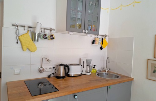 Oberammergau Apartment | Nice holiday in "sun yellow"! Good relaxation in picturesque surroundings