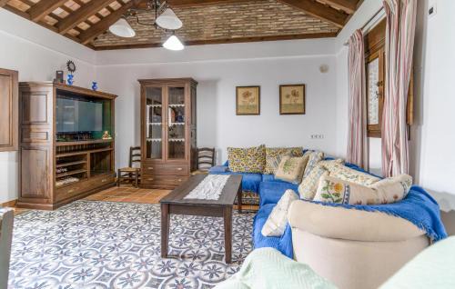 Los Angeles House | Nice Home In Los Angeles-Jimena De