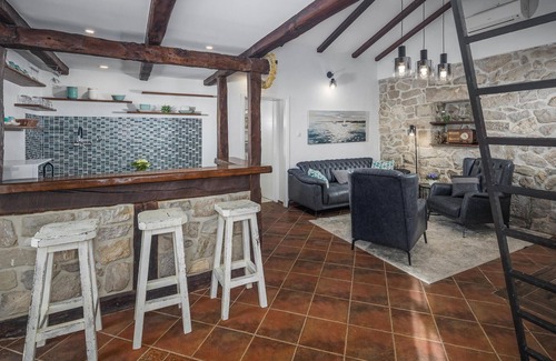 Buzet House | Nice home in Buzet with sauna