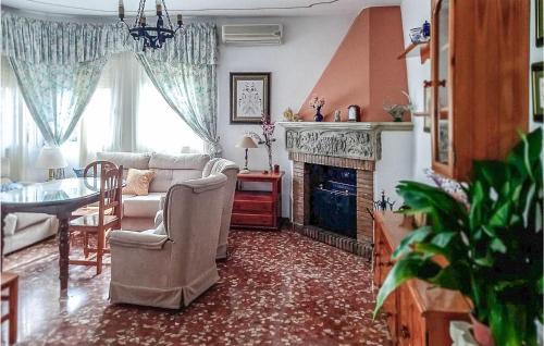 Fuente-Tojar House | Nice Home In Fuente Tojar With Wifi