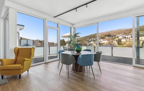 Kirchen House | Nice Home In Kirchen - Sieg With Wifi