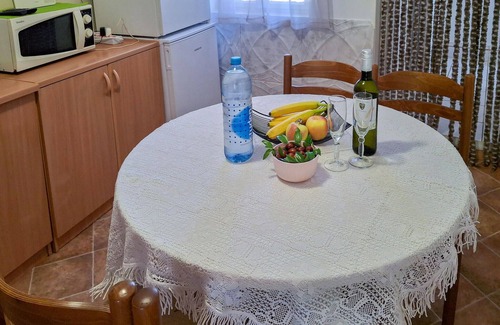 Sibenik House | Nice home in Konjevrate with kitchen