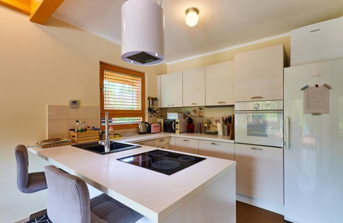 Rakov Potok House | Nice home in Rakov Potok with WiFi