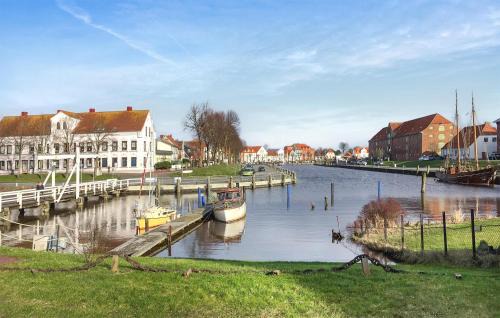 Groß Olversum House | Nice Home In Tönning With Kitchen