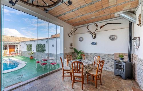 Pinos Puente House | Nice Home In Trasmulas, Granada
