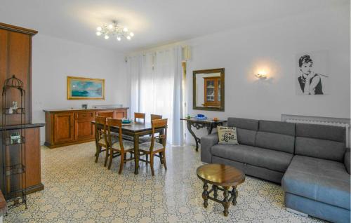Querceta House | Nice Home In Versilia