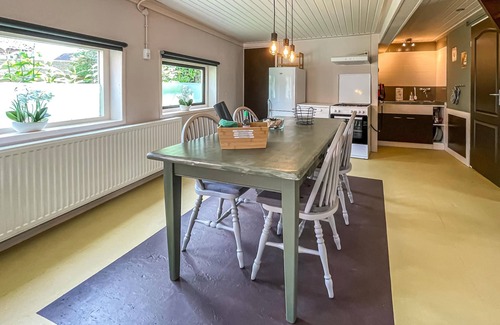 Wierum House | Nice home in Wierum with kitchen
