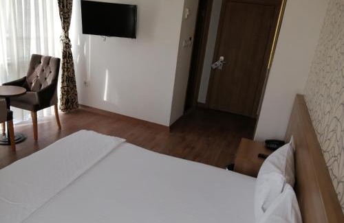 Kucukbakkalkoy Hotel | Nice Royal