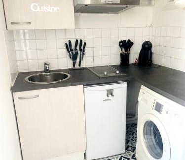 Marengo - Jolimont Apartment | Nid cosy centre-ville parking inclus