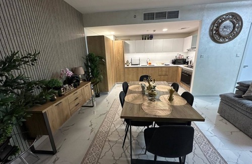 Al Raha Beach Apartment | nIN ABU DHABI three-bedroom duplex apartment accommodate 4 people.facilities