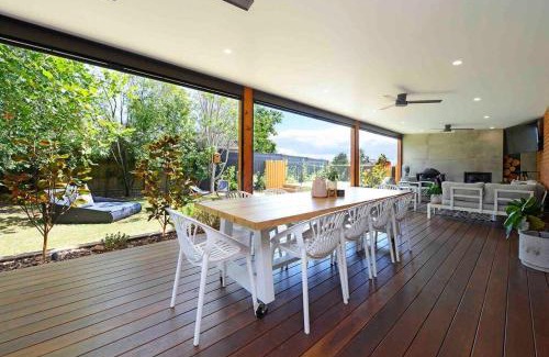 Frankston House | Nirvana Retreat