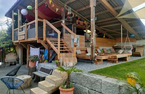Oberkirch Bed & Breakfast | Nisihof, Buurenzimmer Family or Single