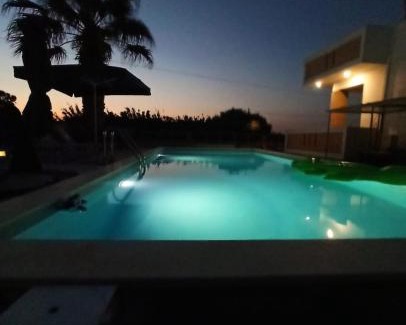 Skala Neon Kidonion House | Nitelli's Houses