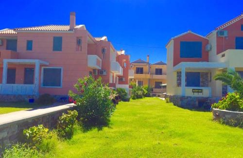 Skala Neon Kidonion House | Nitelli's Houses