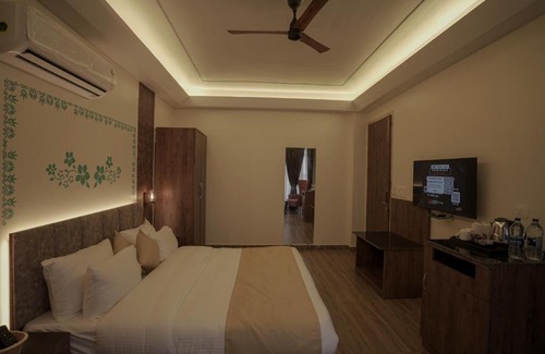 Bhimtal Hotel | NIVEDAN HOTEL AND RESORT