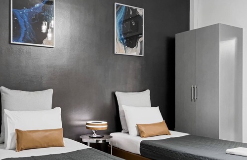 Lavreotiki House | NJ Apartments - Deluxe Edition