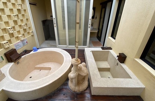 Liugui District Hotel | No. 26 Corner Villa Resort